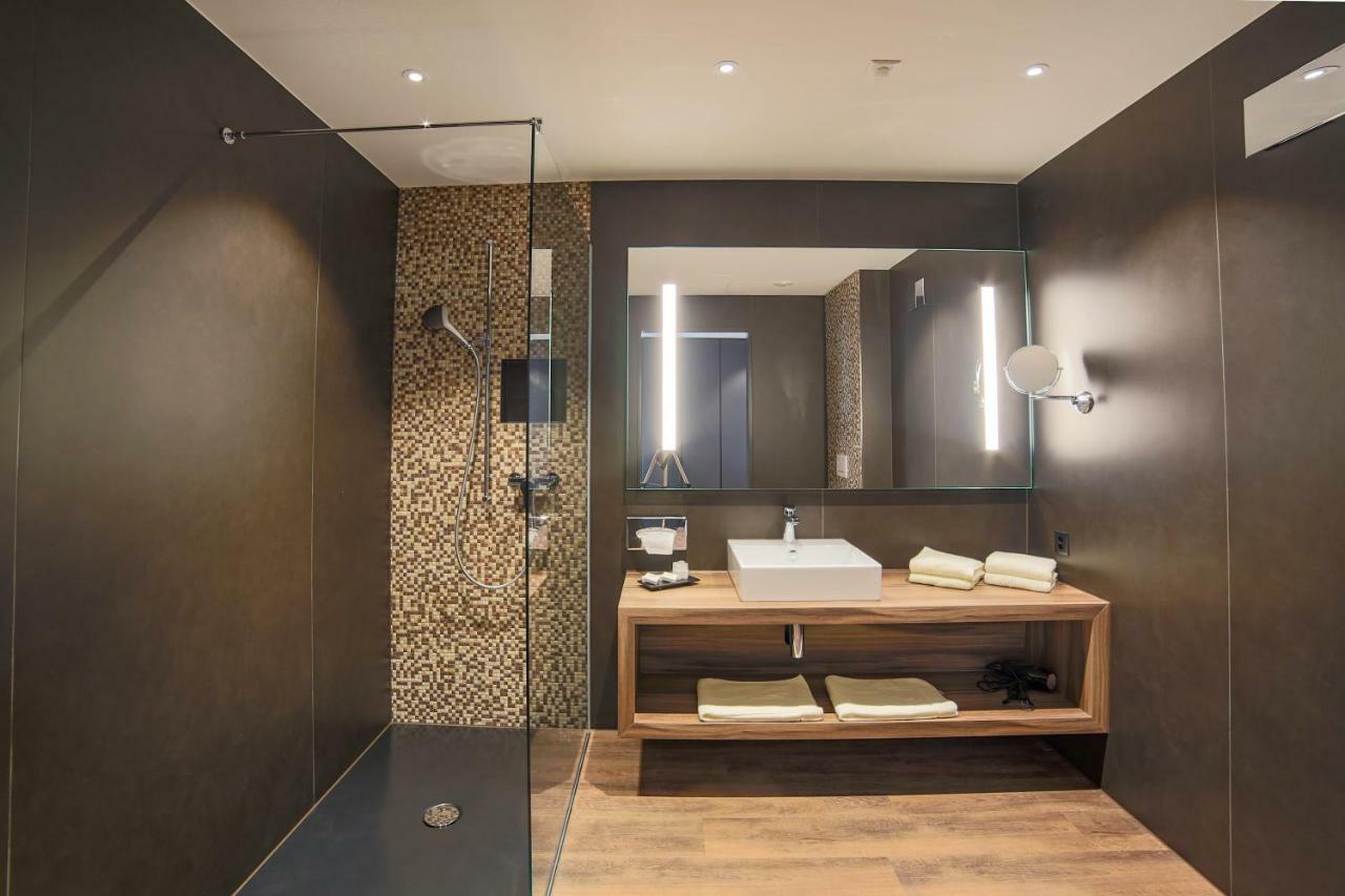 Self Check-In Hotel Von Rotz วิล ภายนอก รูปภาพ